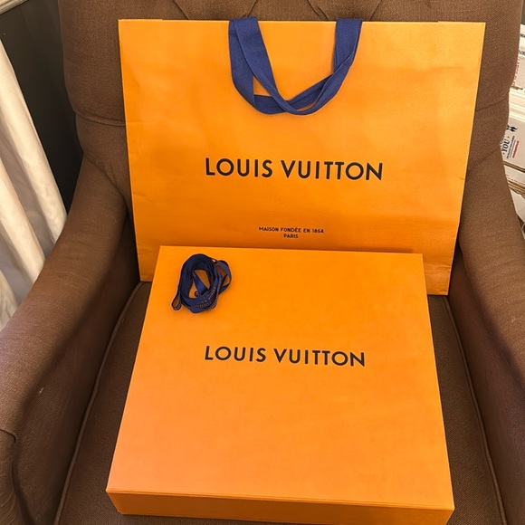 Louis Vuitton Magnetic Box